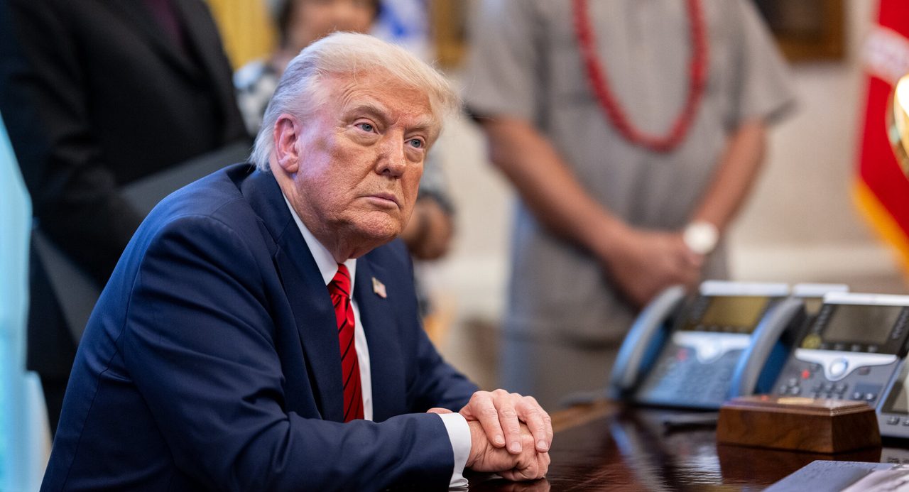 US Imposes Temporary 10% Tariff on India